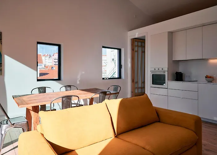 Les Deux Mariettes Maison Rose